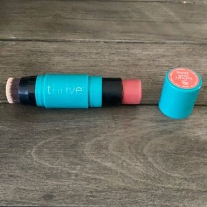 Thrive triple threat stick - Dionne